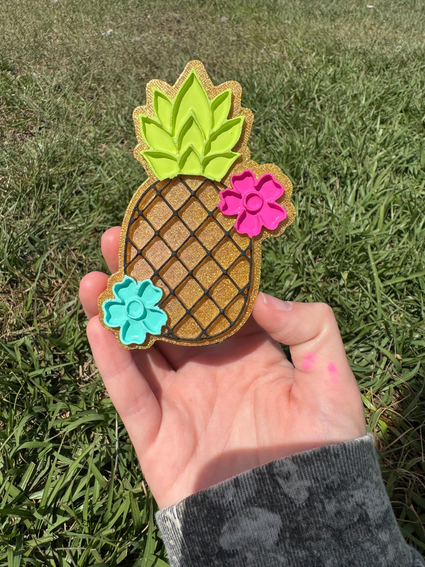 Tropical pineapple