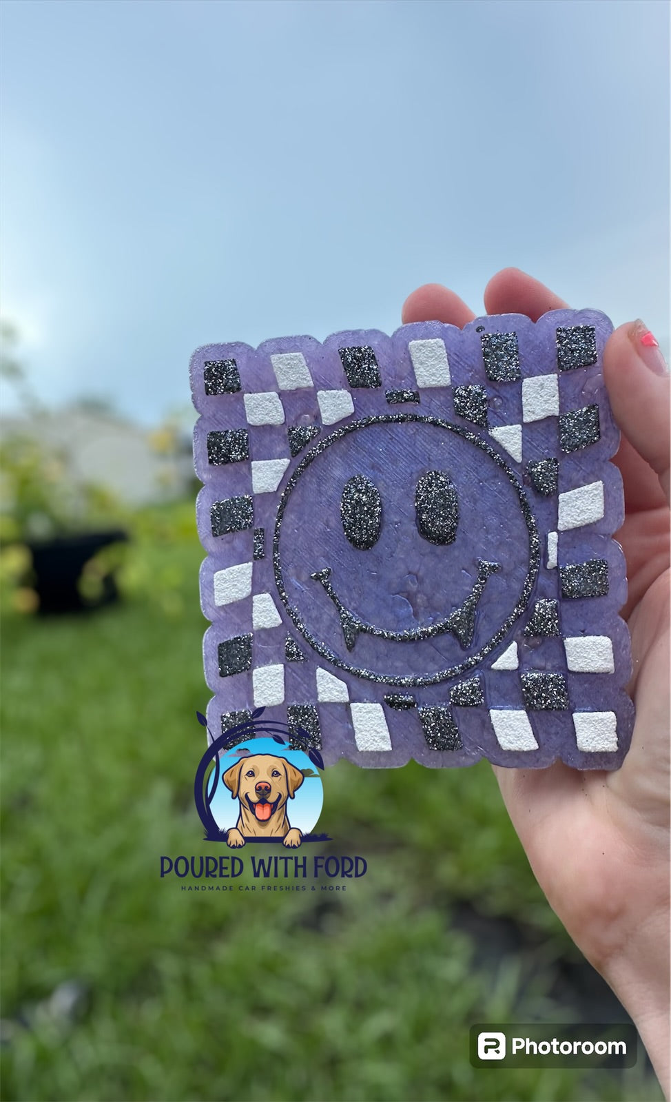 Vampire smiley checkered freshie
