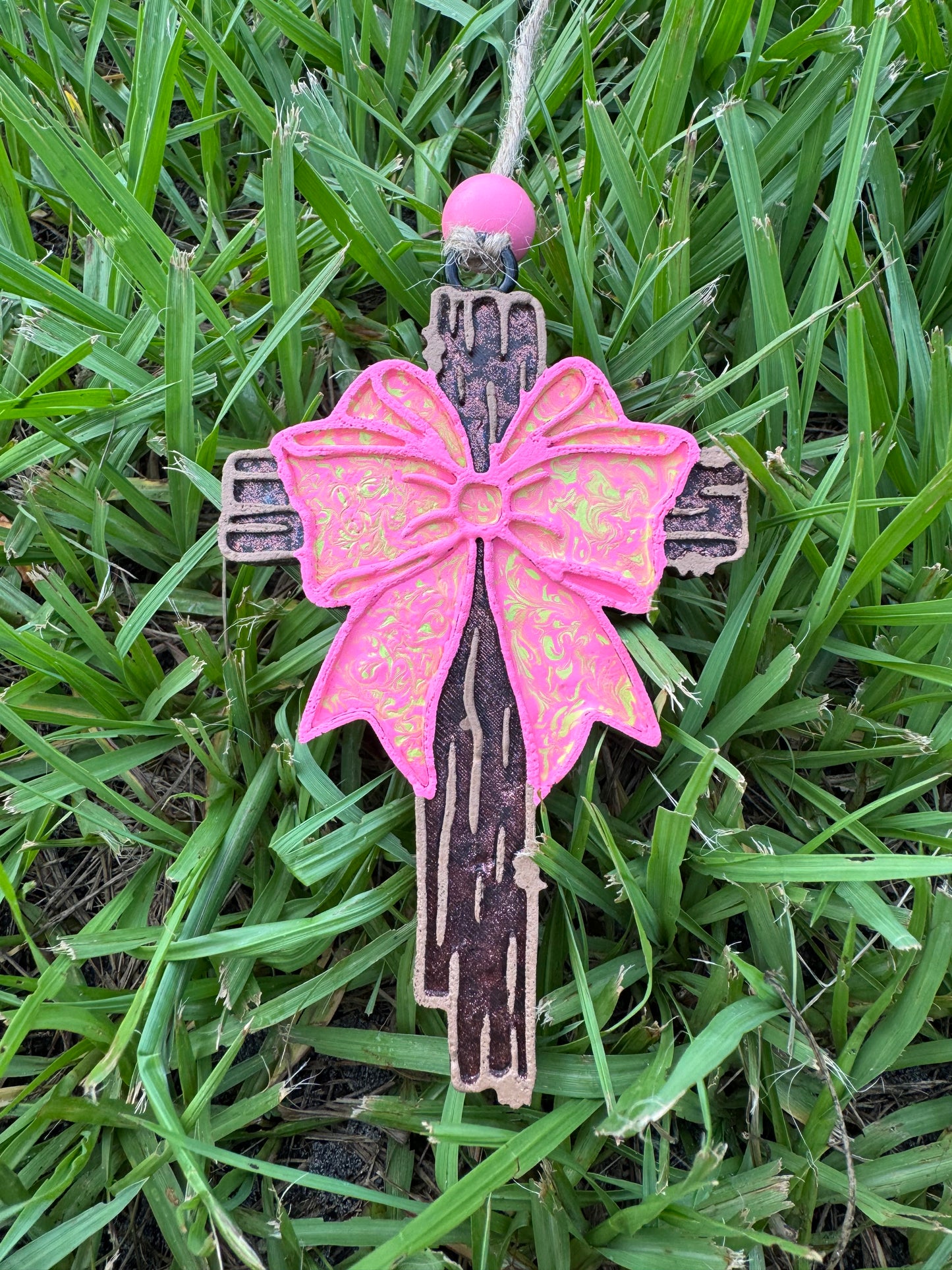 Cross with bow