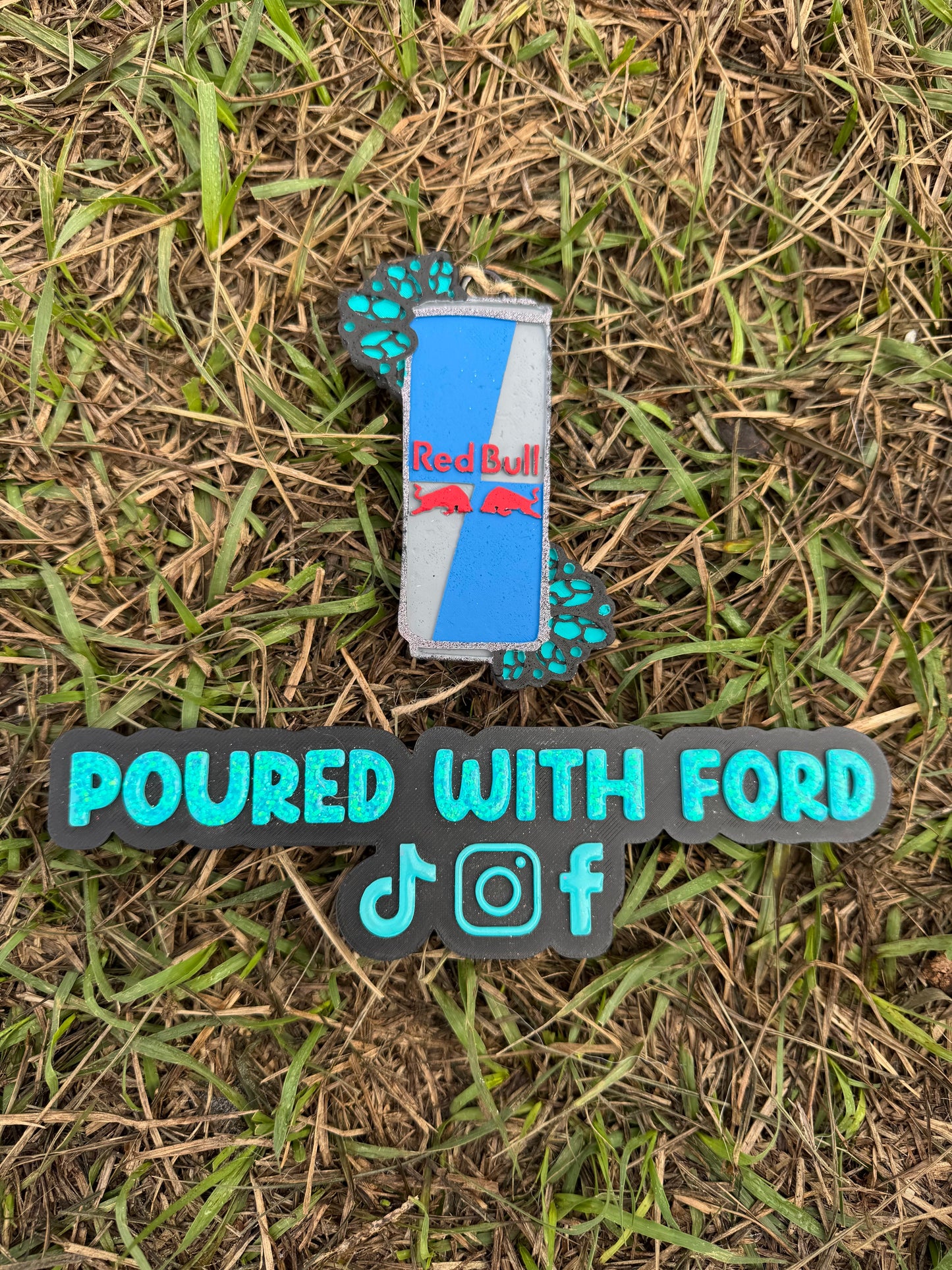 Turquoise Redbull