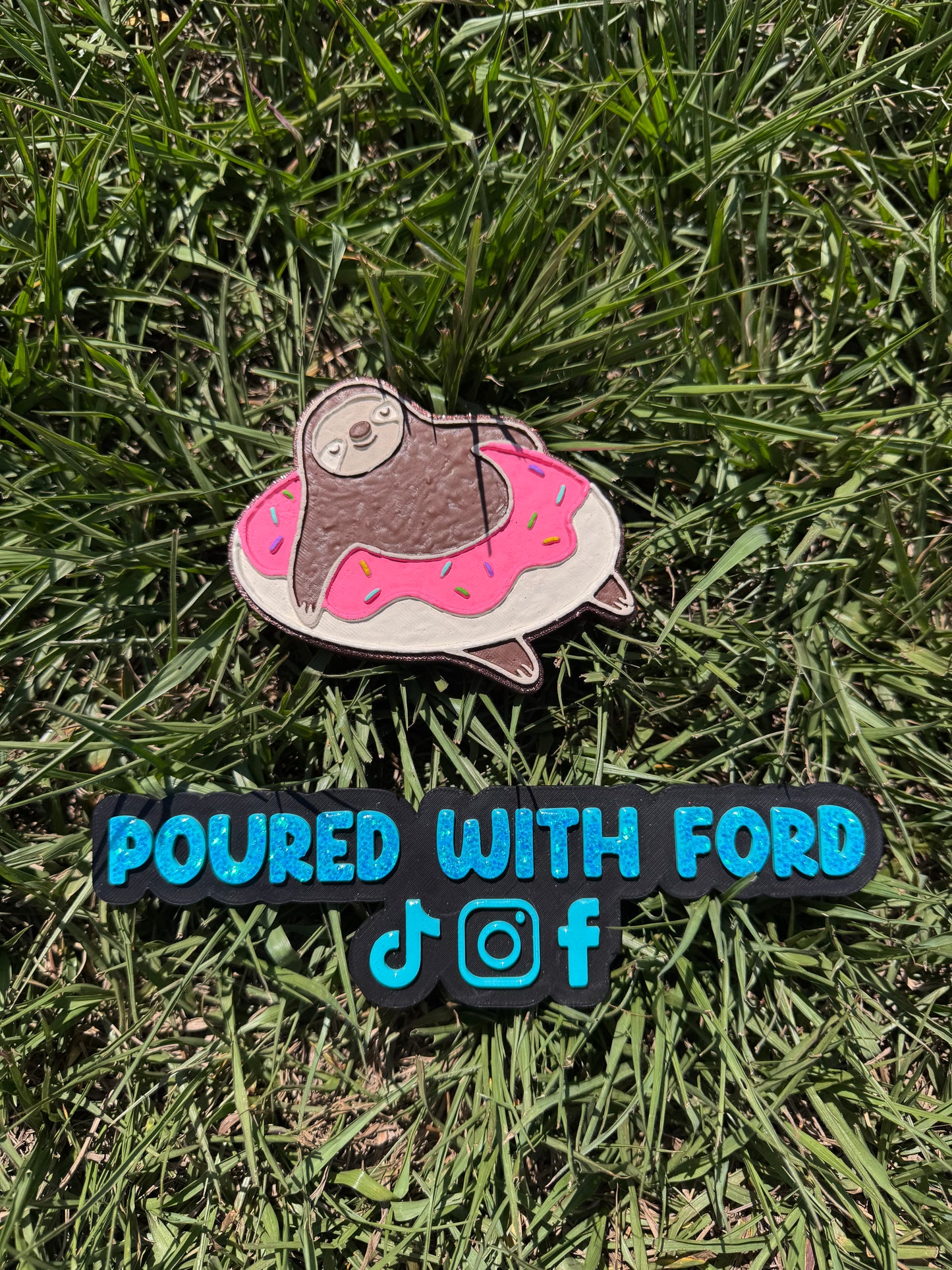 Summer float sloth