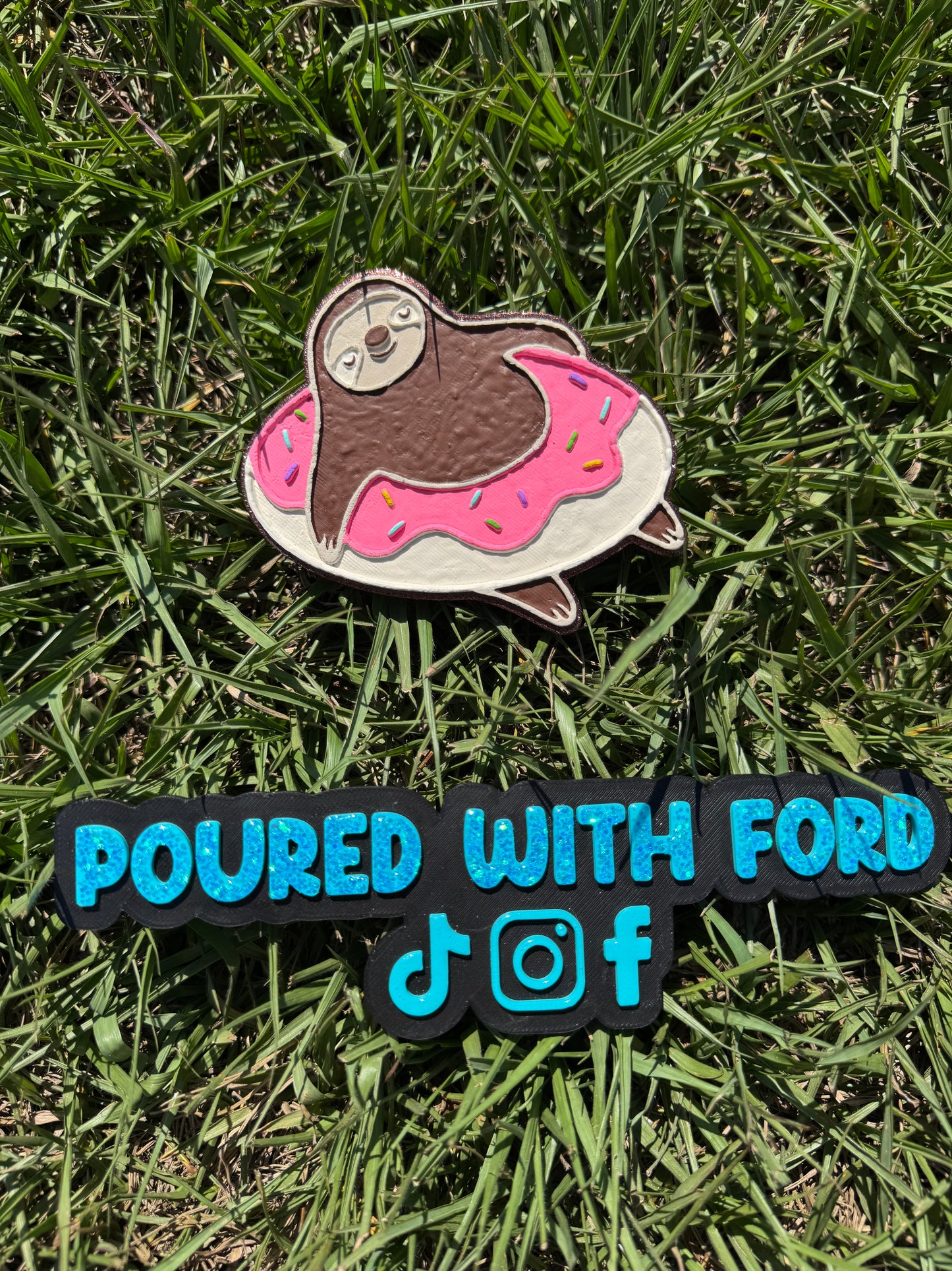 Summer float sloth