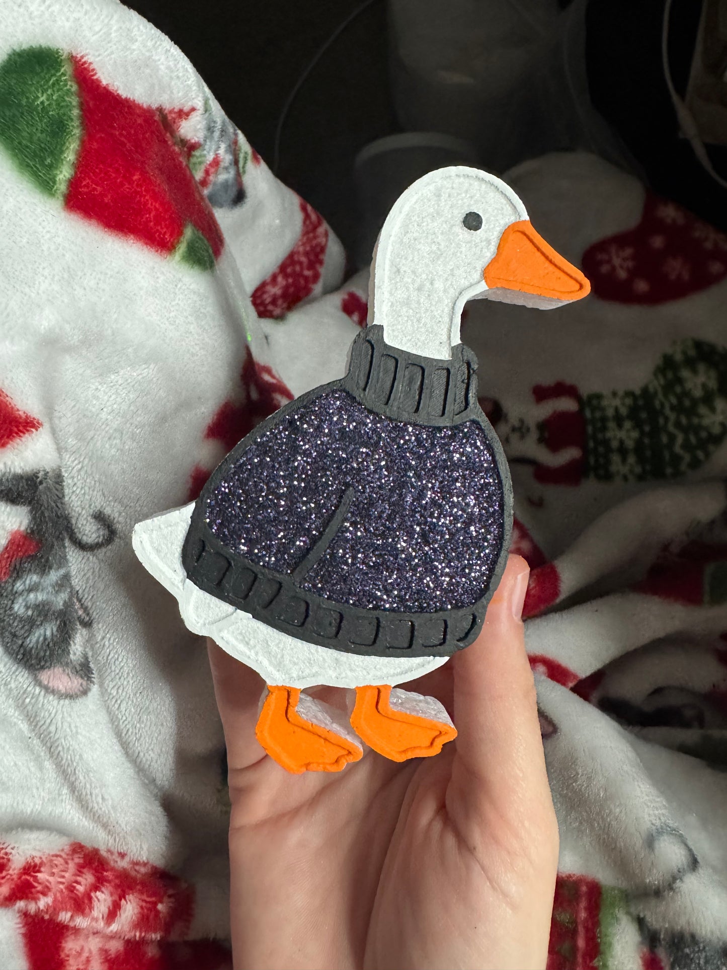 Sweater goose