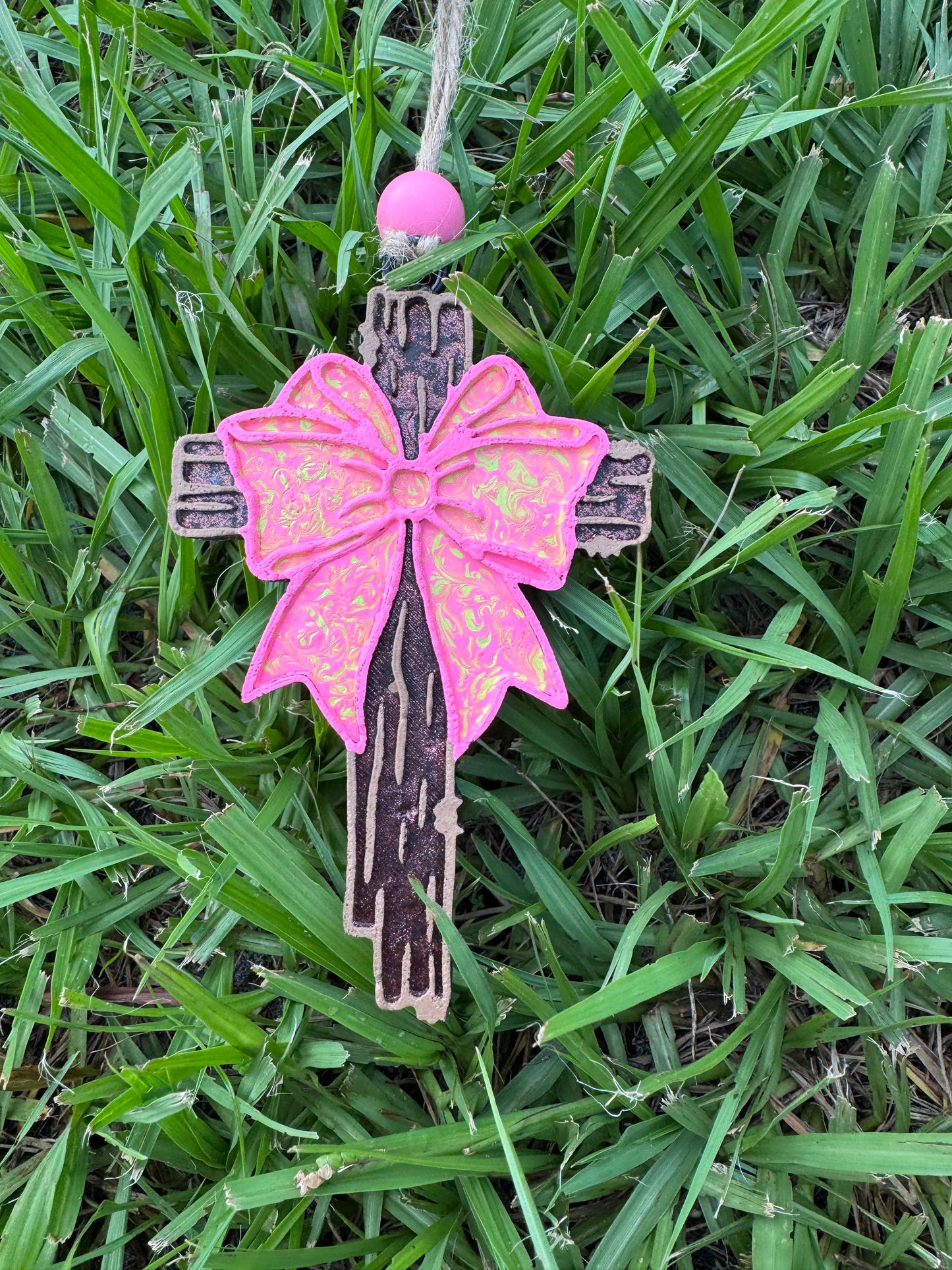 Cross with bow