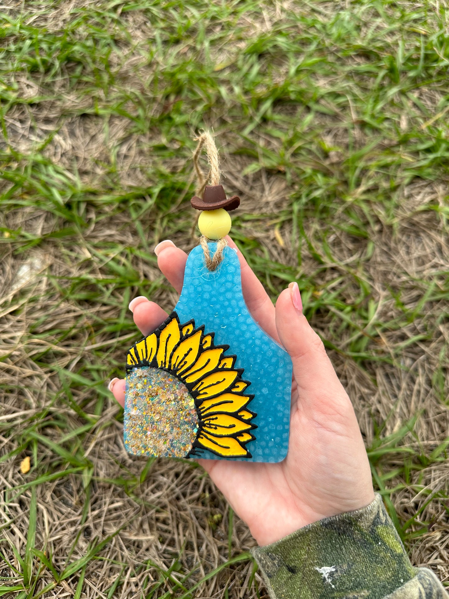 Sunflower Cow Tag Freshie